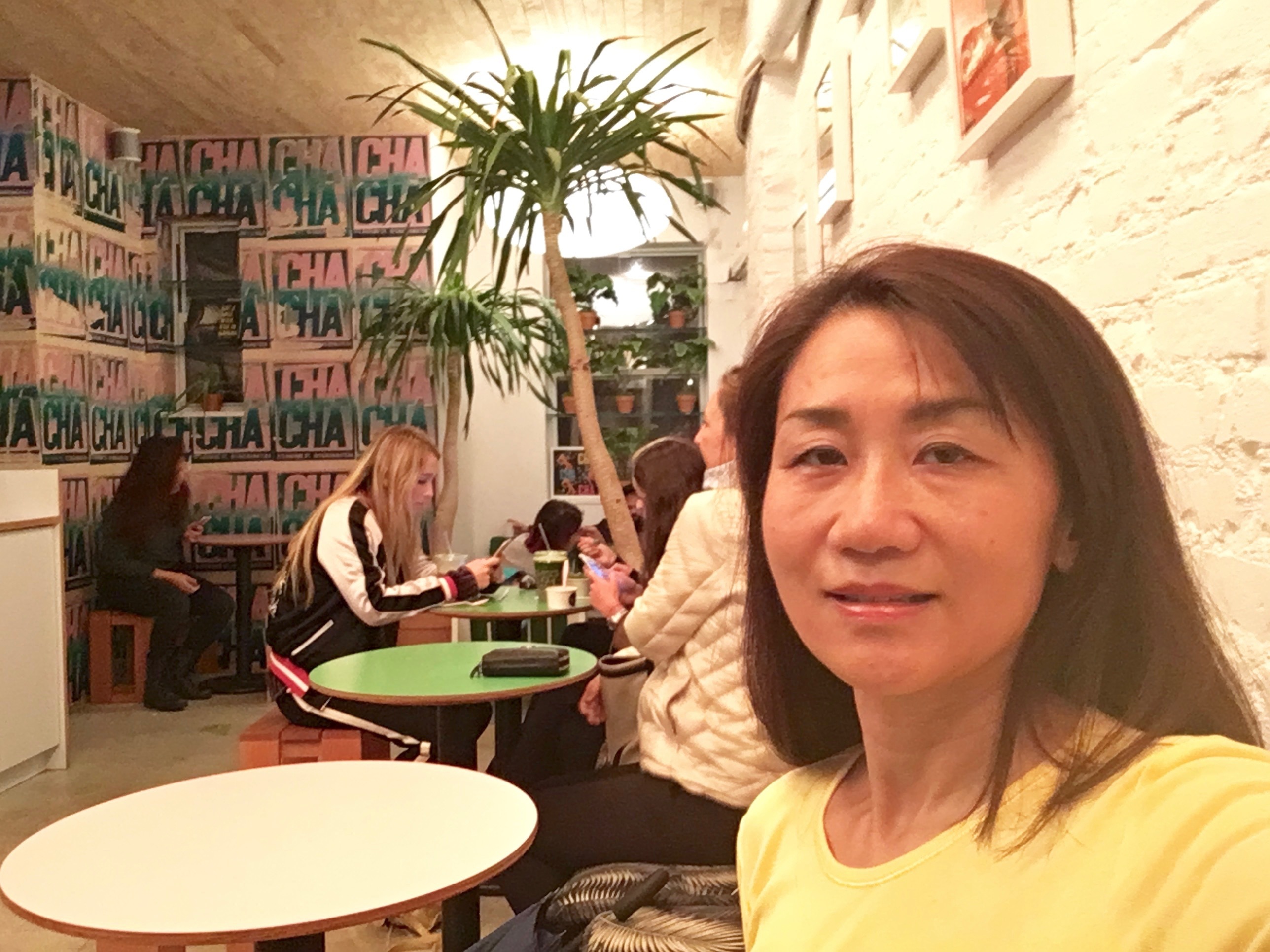 抹茶バーの最後のお店は、名前からして怪しい、「Cha Cha Matcha」